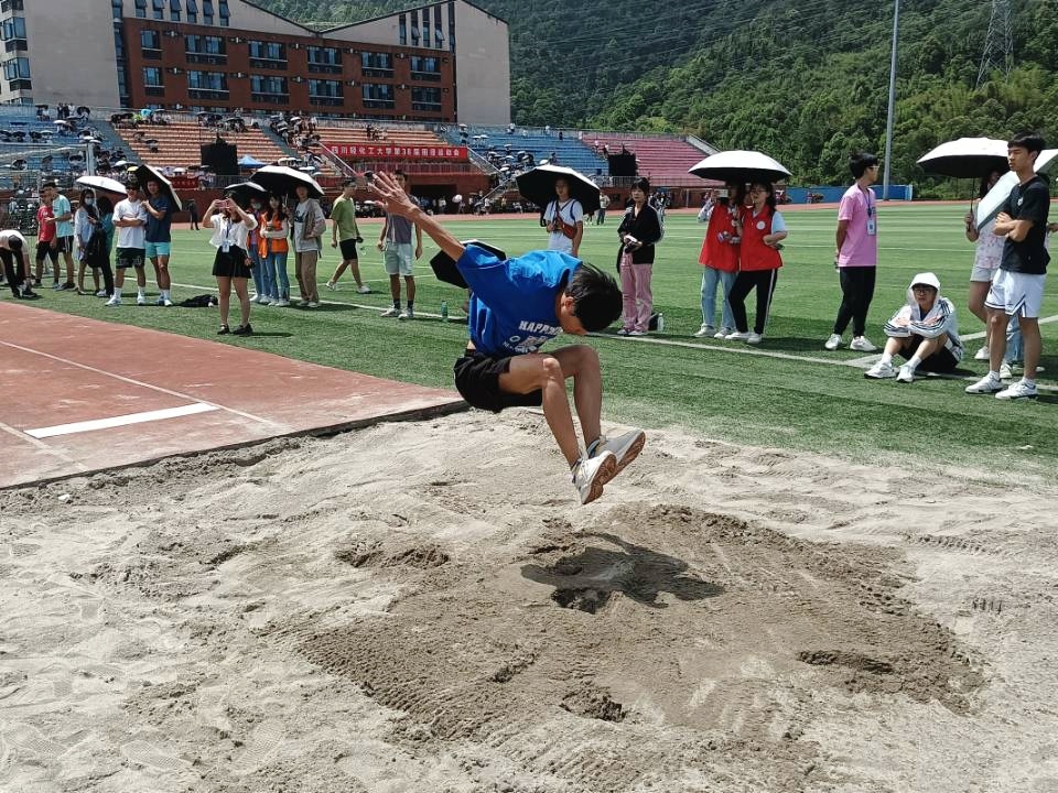 QQ图片20220429223043.jpg